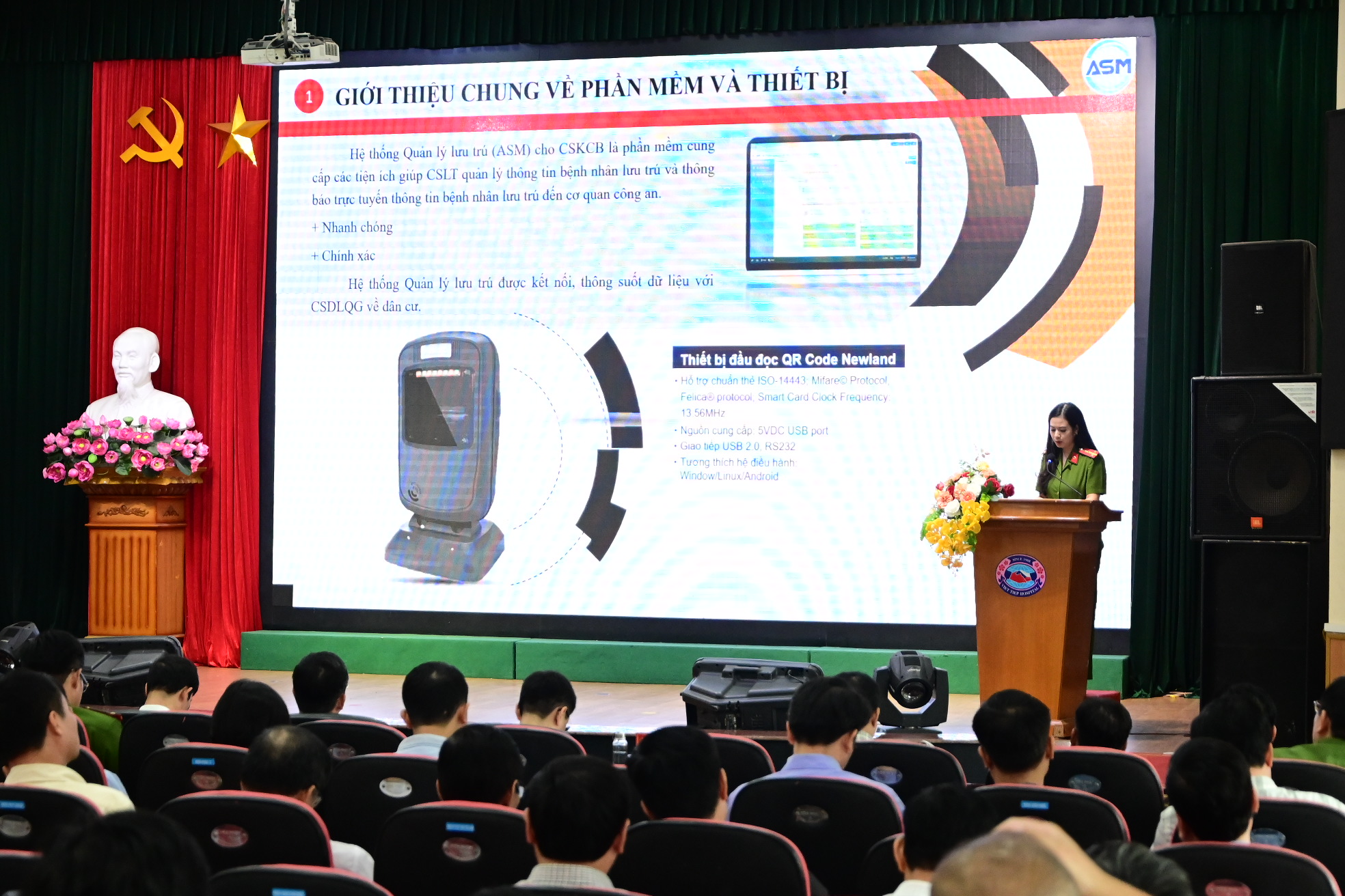 Từ ngày 3/12/2023, người dân có thể xuất trình CCCD khi khám, chữa bệnh bảo hiểm y tế